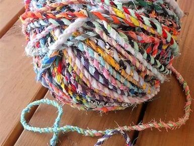 FREE Community Workshop!    Twining: Create Holiday Cordage from Recycled Fabric! 15+