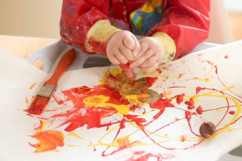 FREE Family Art Drop-in, Ages 2-5 with Caretaker