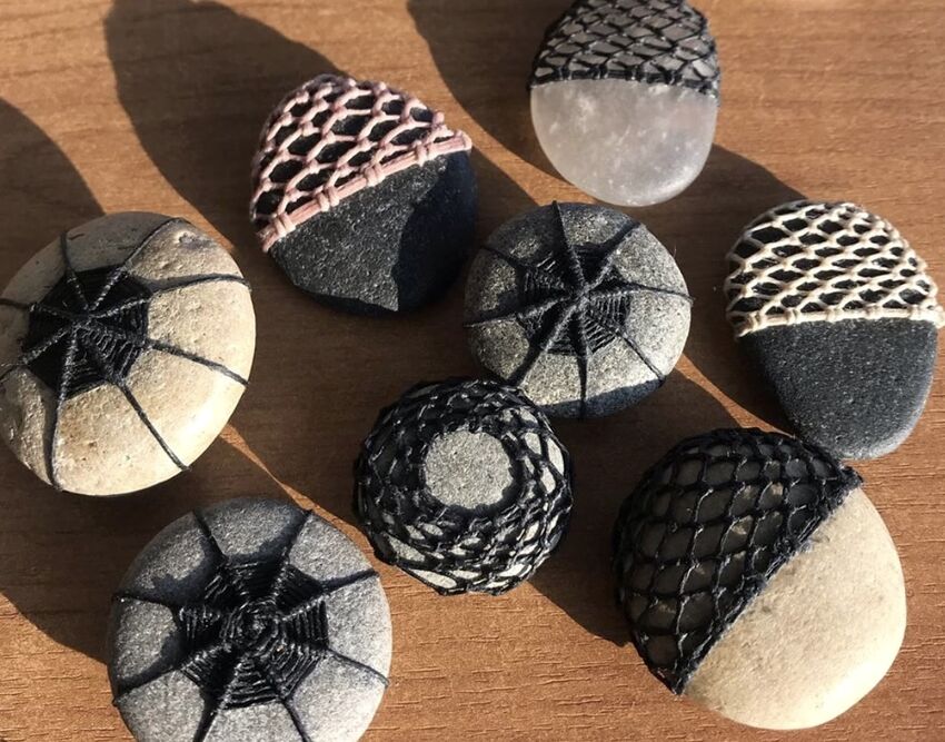 ONE DAY: Netted Rocks, 18+